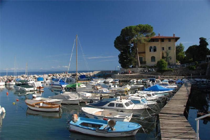 Apartmani Villa Christina Ičići Zewnętrze zdjęcie