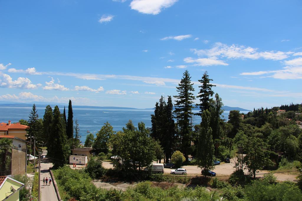 Apartmani Villa Christina Ičići Zewnętrze zdjęcie